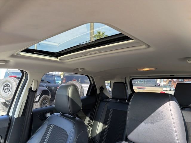 Used 2020 Ford EcoSport SES w/ SES Black Appearance Package AWD/4WD image 18