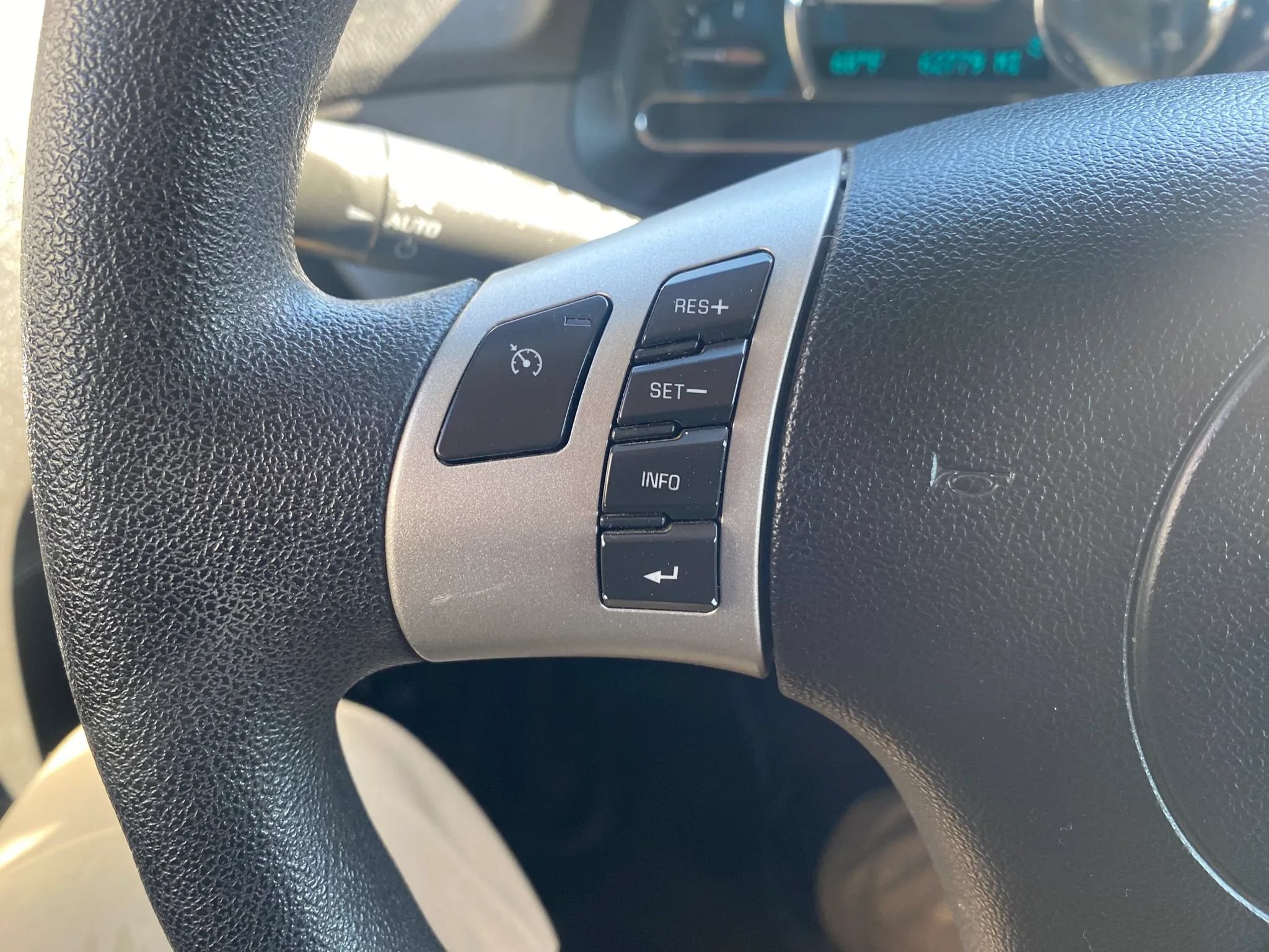 Used 2009 Chevrolet HHR LS FWD image 14
