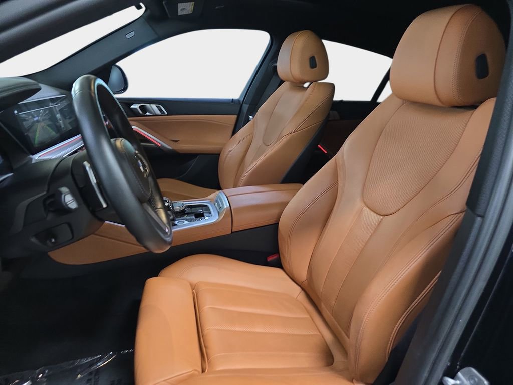 Used 2022 BMW X6 xDrive40i w/ Executive Package AWD/4WD image 17