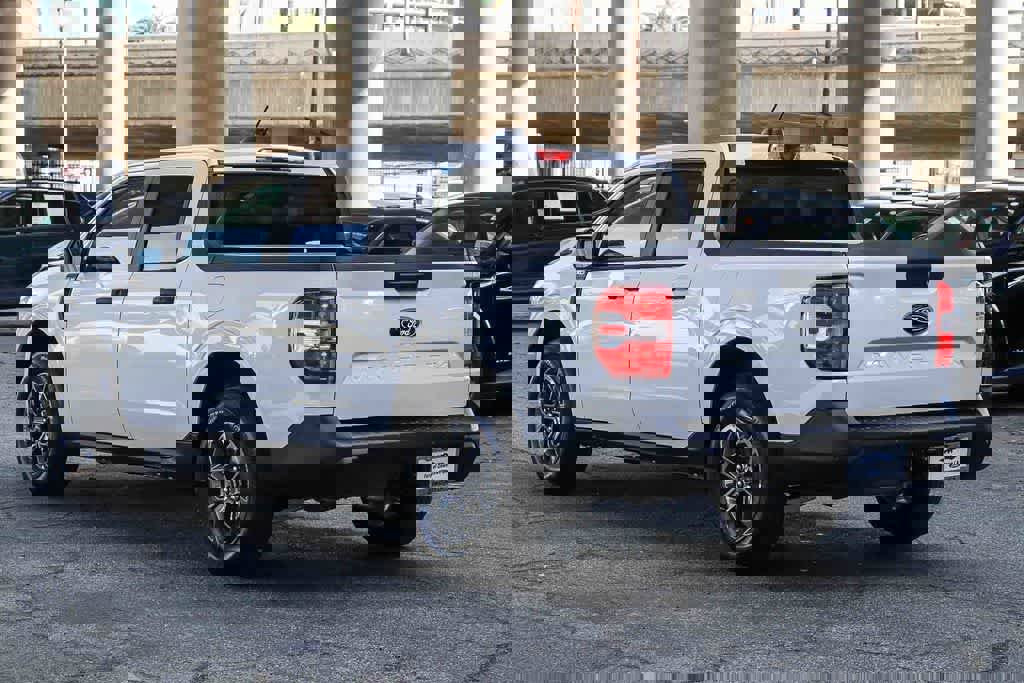 New 2026 Ford Maverick XLT image 6