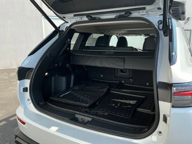 New 2025 Mitsubishi Outlander Trail Edition image 21