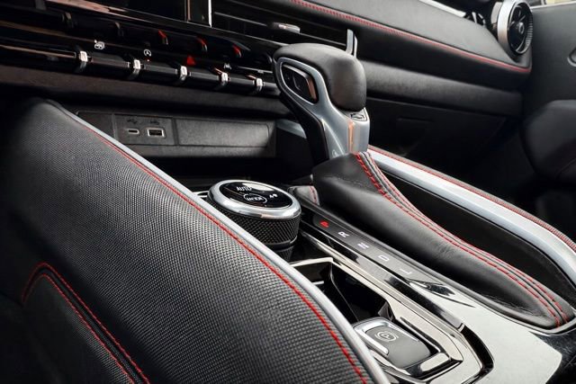 Used 2025 Chevrolet Colorado Z71 image 18