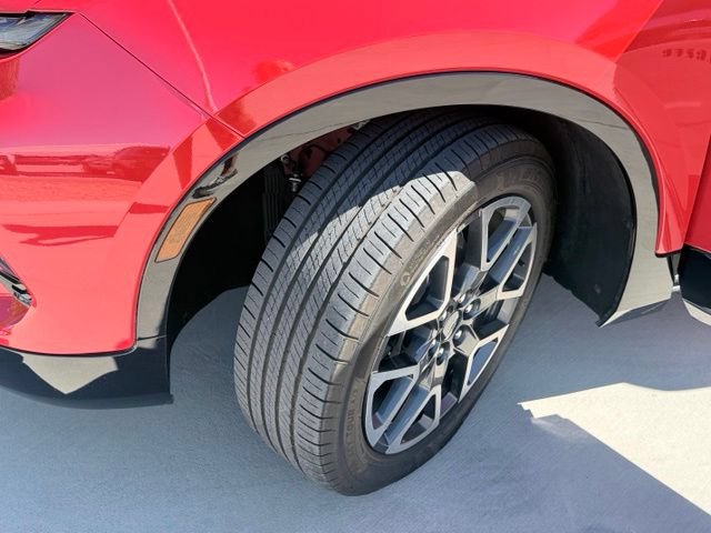 Used 2025 Chevrolet Blazer RS w/ Driver Confidence II Package FWD image 40