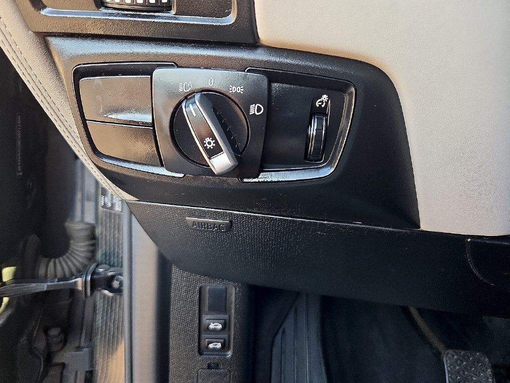 Used 2017 BMW i3 RWD image 22