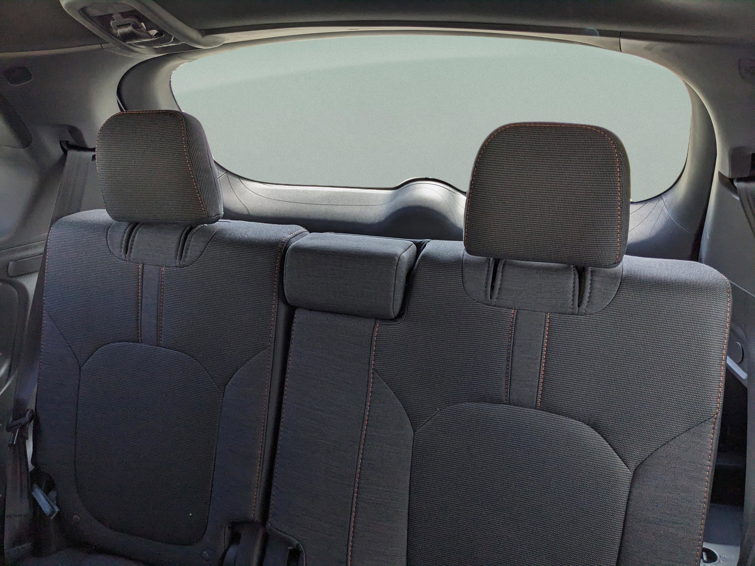 Used 2025 Honda Pilot Sport image 19