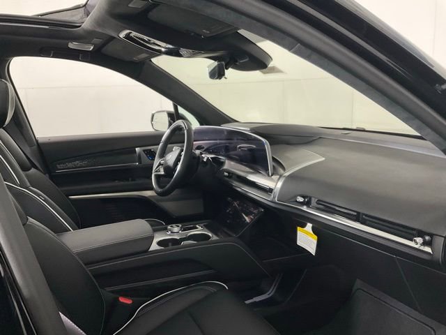 New 2026 Cadillac Vistiq Platinum image 26