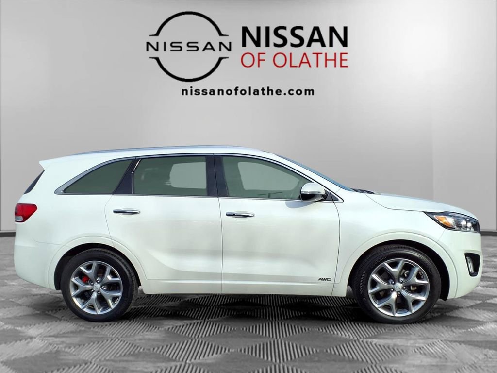 Used 2016 Kia Sorento SX image 30