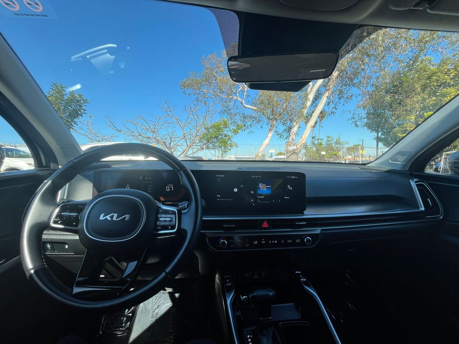 Used 2024 Kia Sorento S image 35