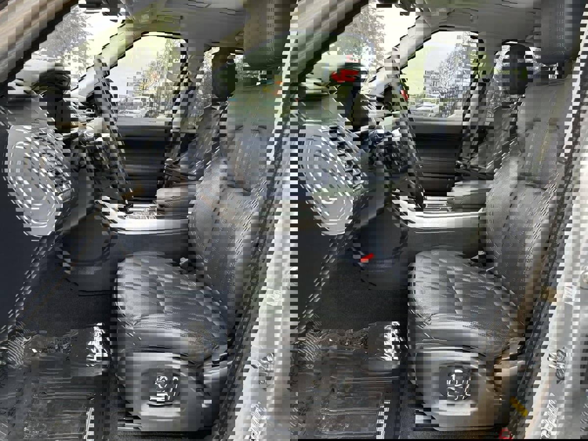 Used 2017 Land Rover Range Rover Sport image 9