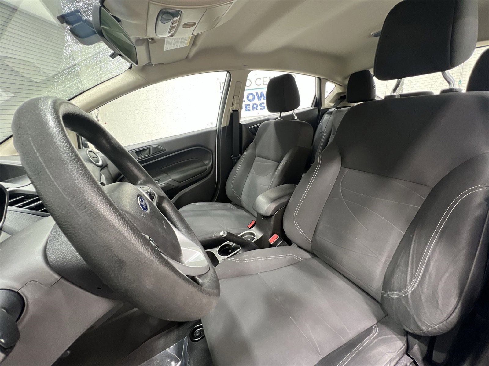 Used 2019 Ford Fiesta SE image 11