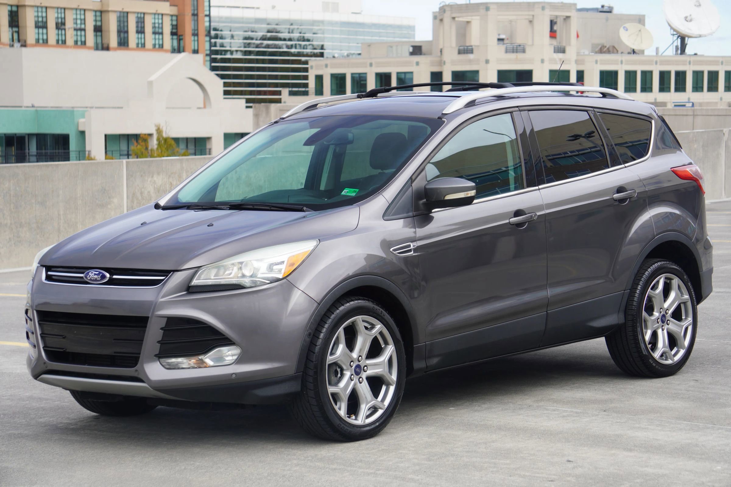 Used 2013 Ford Escape Titanium w/ Parking Technology Pkg image 2