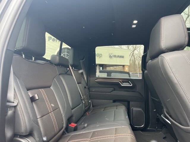 Used 2025 Chevrolet Silverado 2500 High Country w/ High Country Premium Package image 26