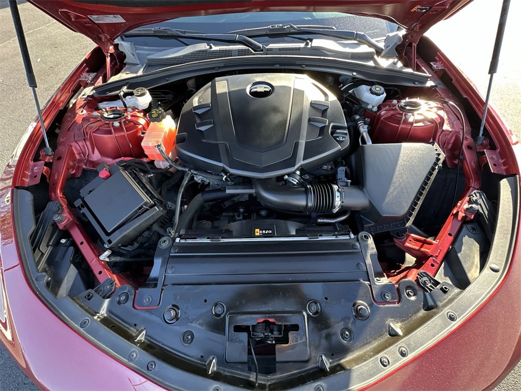 Used 2021 Chevrolet Camaro LT image 24