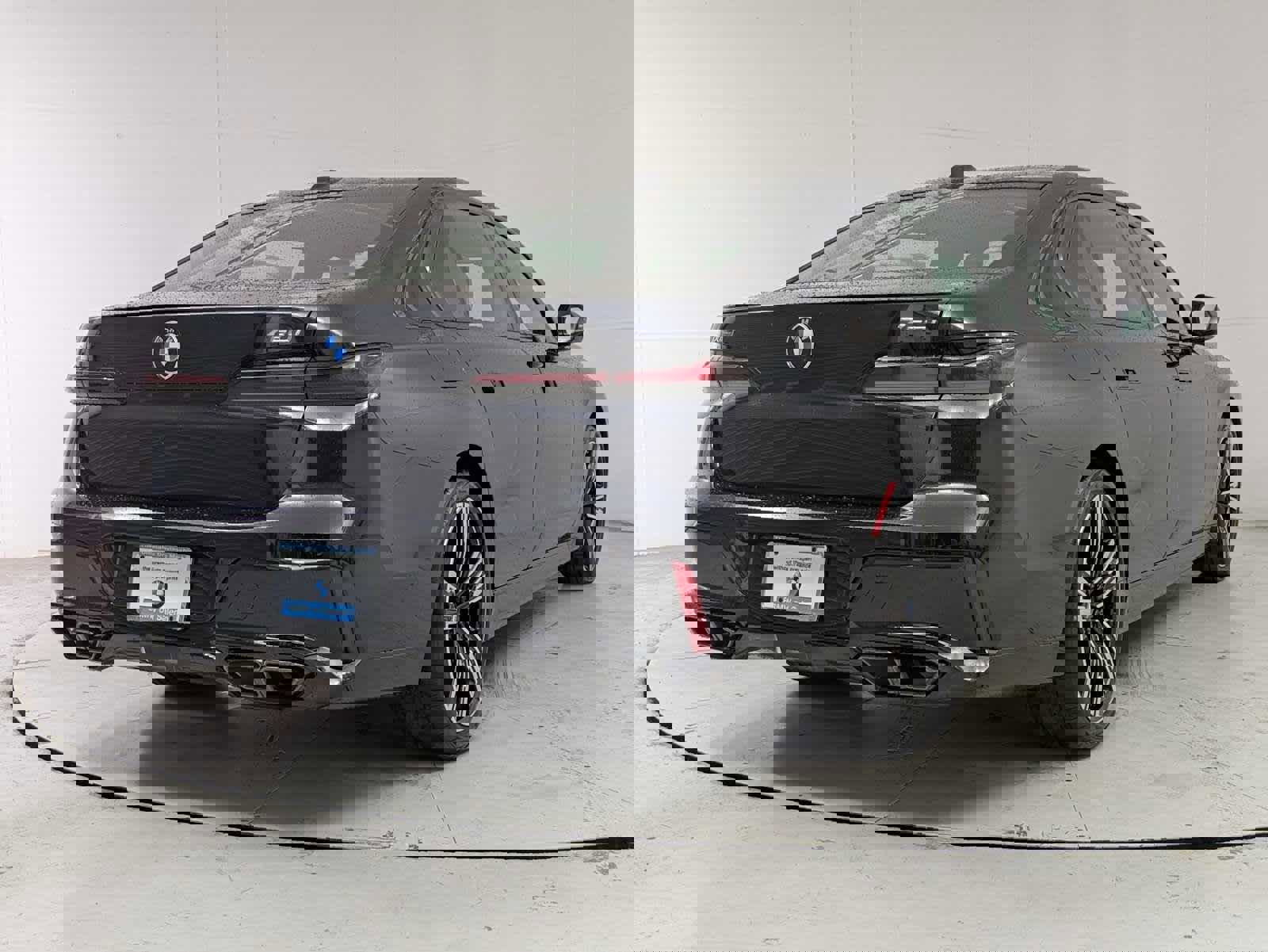 New 2025 BMW 760i xDrive w/ Executive Package image 6