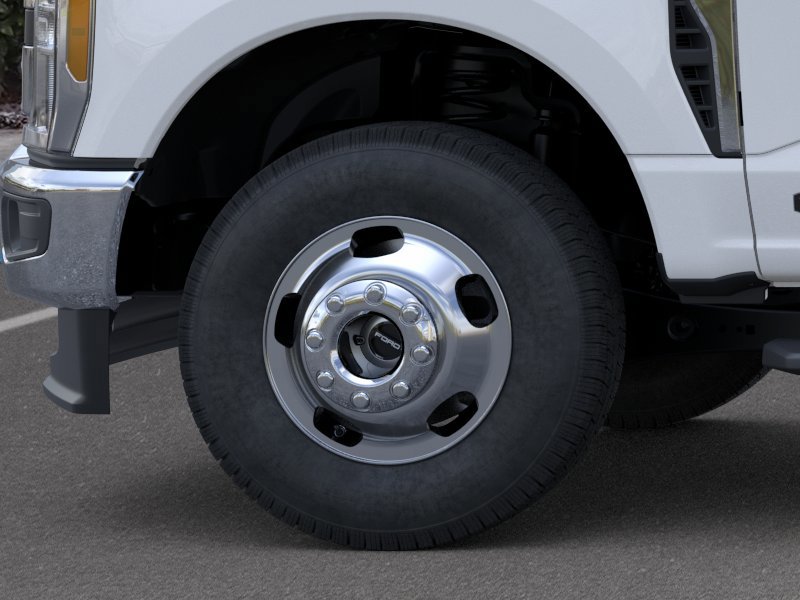 New 2026 Ford F350 4x4 Crew Cab DRW Super Duty image 19