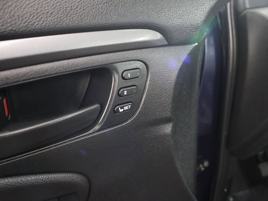 Used 2023 Honda Passport EX-L image 39