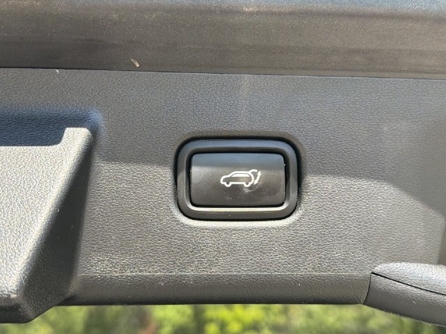 Certified 2023 Hyundai Tucson Limited FWD image 44