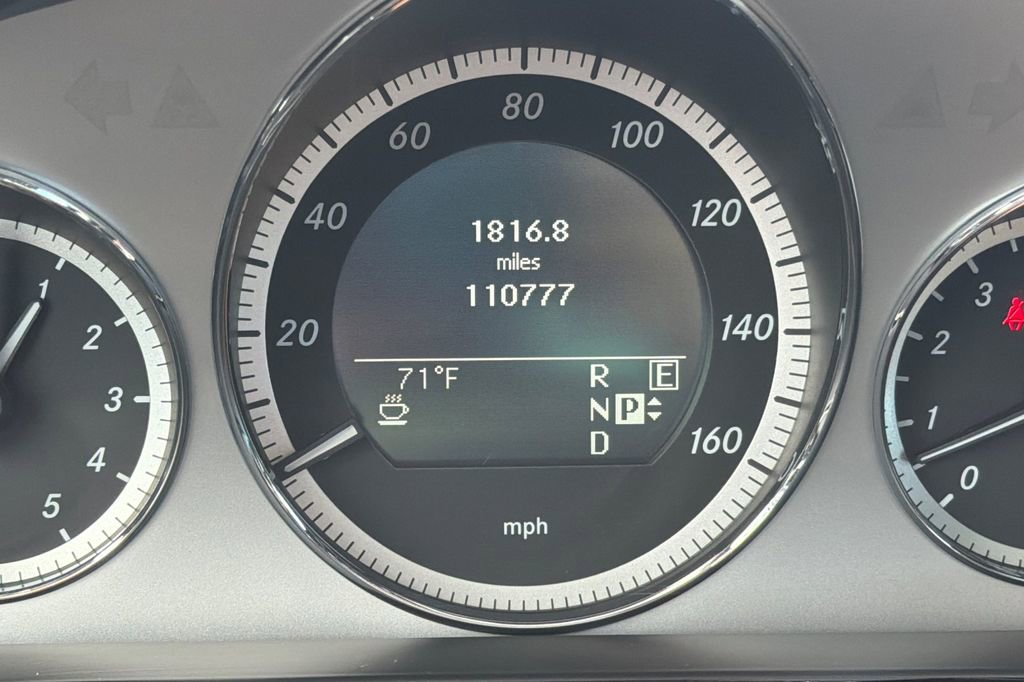 Used 2011 Mercedes-Benz E 350 Sedan image 22