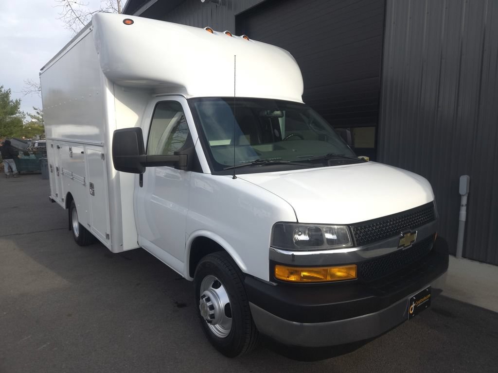 Used 2020 Chevrolet Express 3500 w/ Power Convenience Package RWD image 6