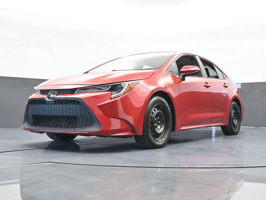 Used 2020 Toyota Corolla LE image 48