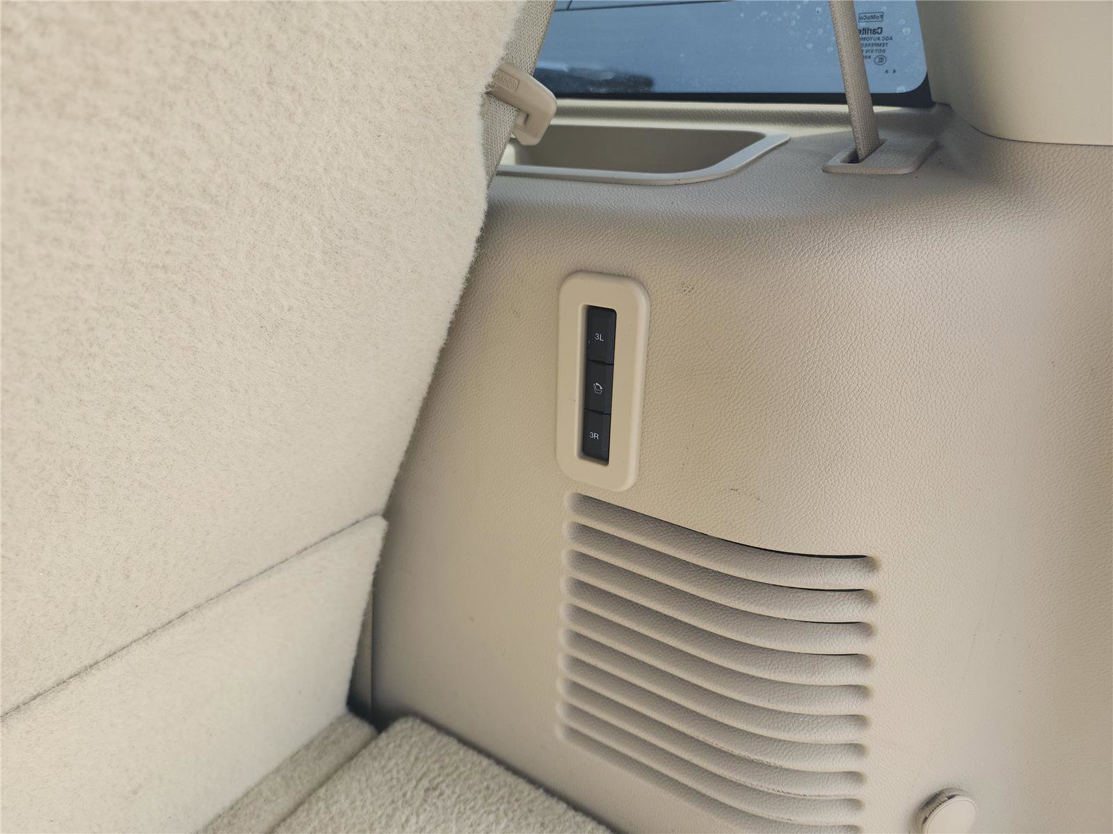 Used 2017 Lincoln Navigator Reserve image 26