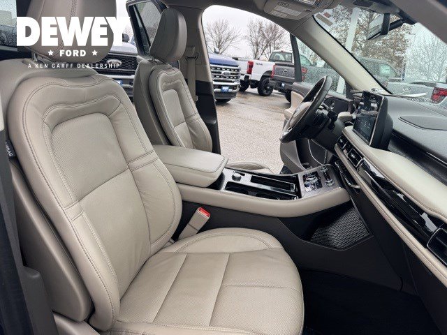 Used 2021 Lincoln Aviator Reserve w/ Equipment Group 201A image 38