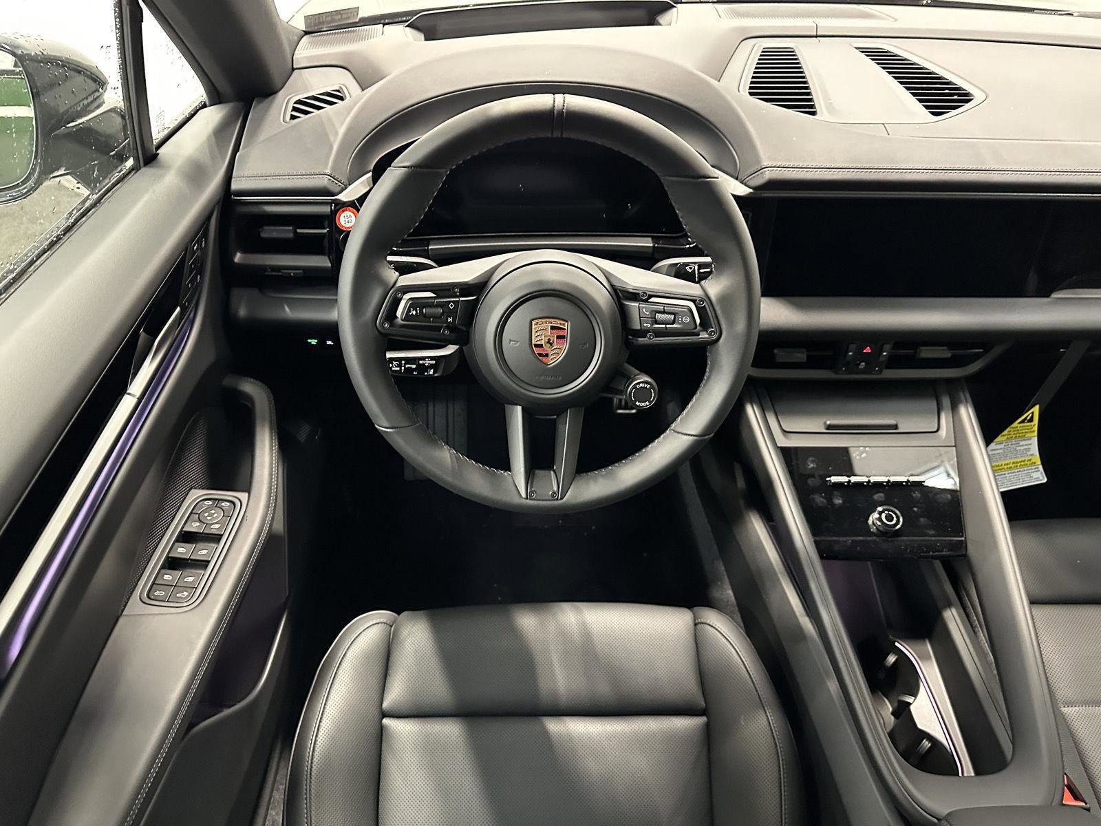 New 2025 Porsche Macan 4S Electric AWD/4WD image 27