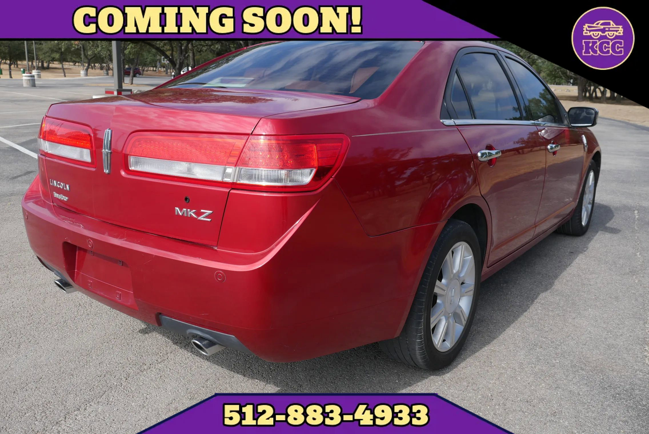 Used 2012 Lincoln MKZ image 2