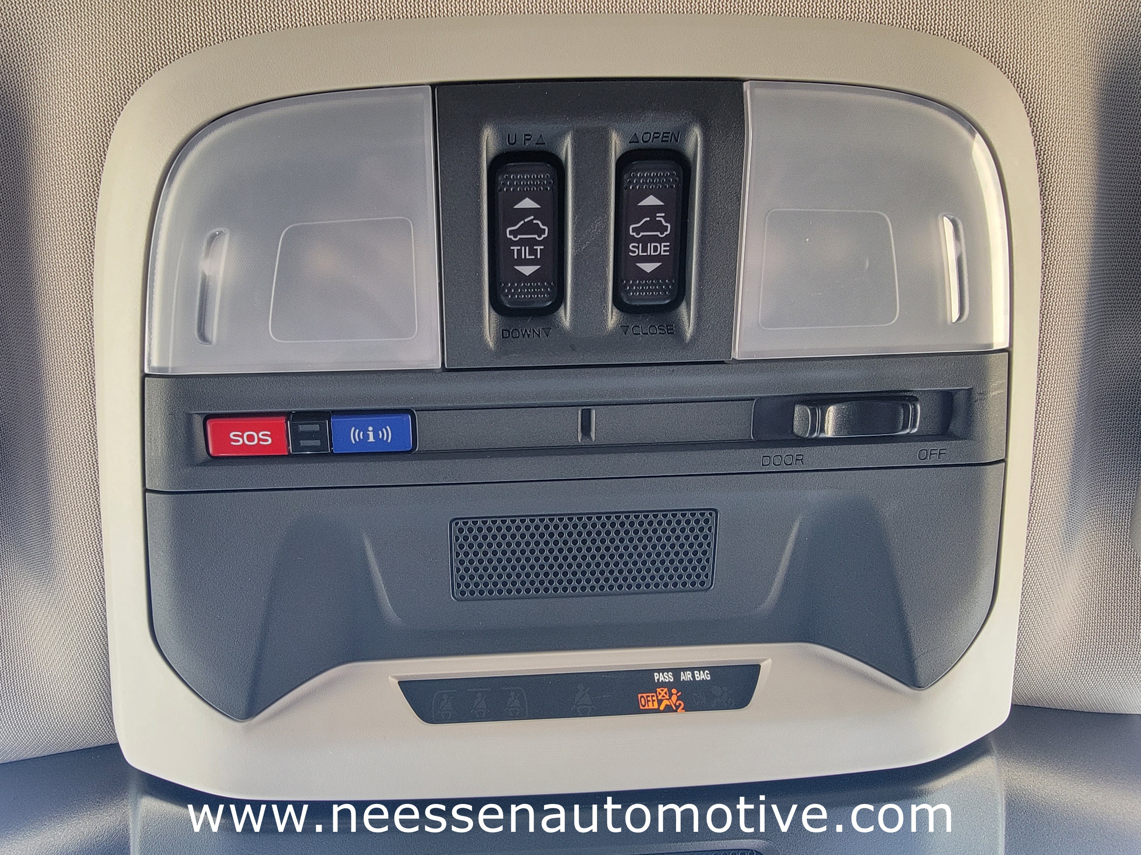 Used 2024 Subaru Crosstrek 2.0i Premium image 31