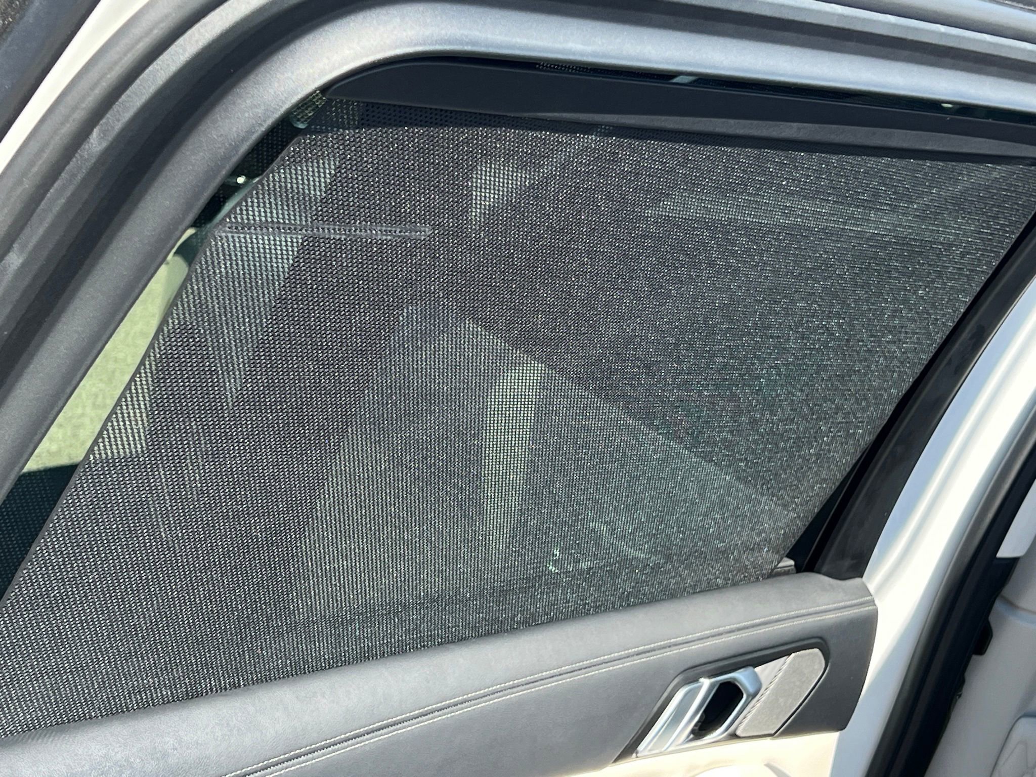 Used 2024 BMW X7 xDrive40i w/ Executive Package image 40