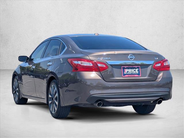 Used 2016 Nissan Altima 2.5 SV FWD image 8