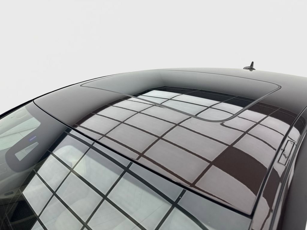 Used 2012 Mercedes-Benz CLS 550 image 13