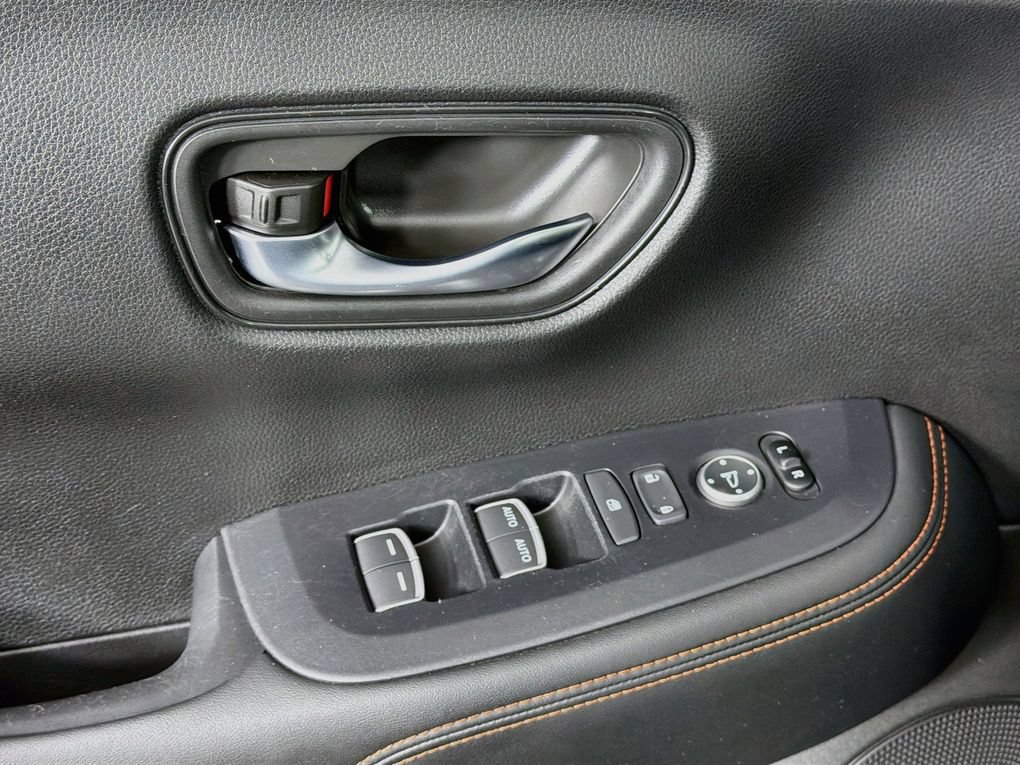 Used 2025 Honda HR-V Sport image 23