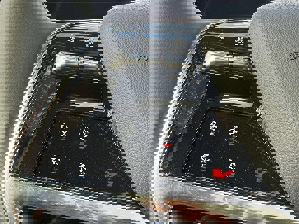 New 2025 Cadillac Escalade IQ Luxury 1 image 17