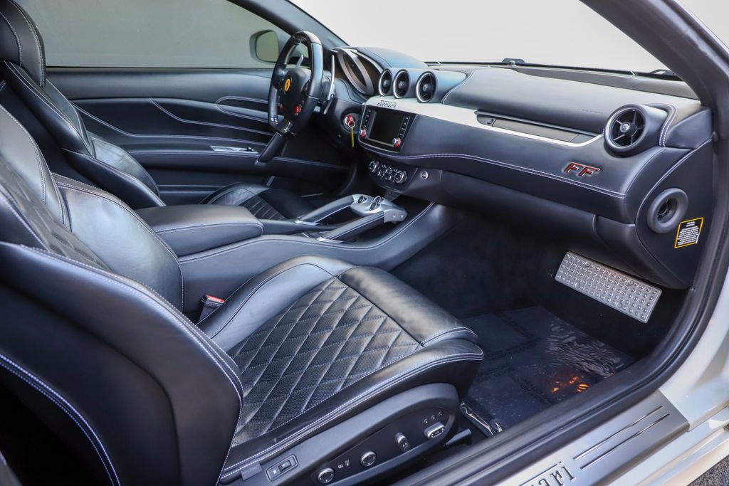 Certified 2016 Ferrari FF image 30