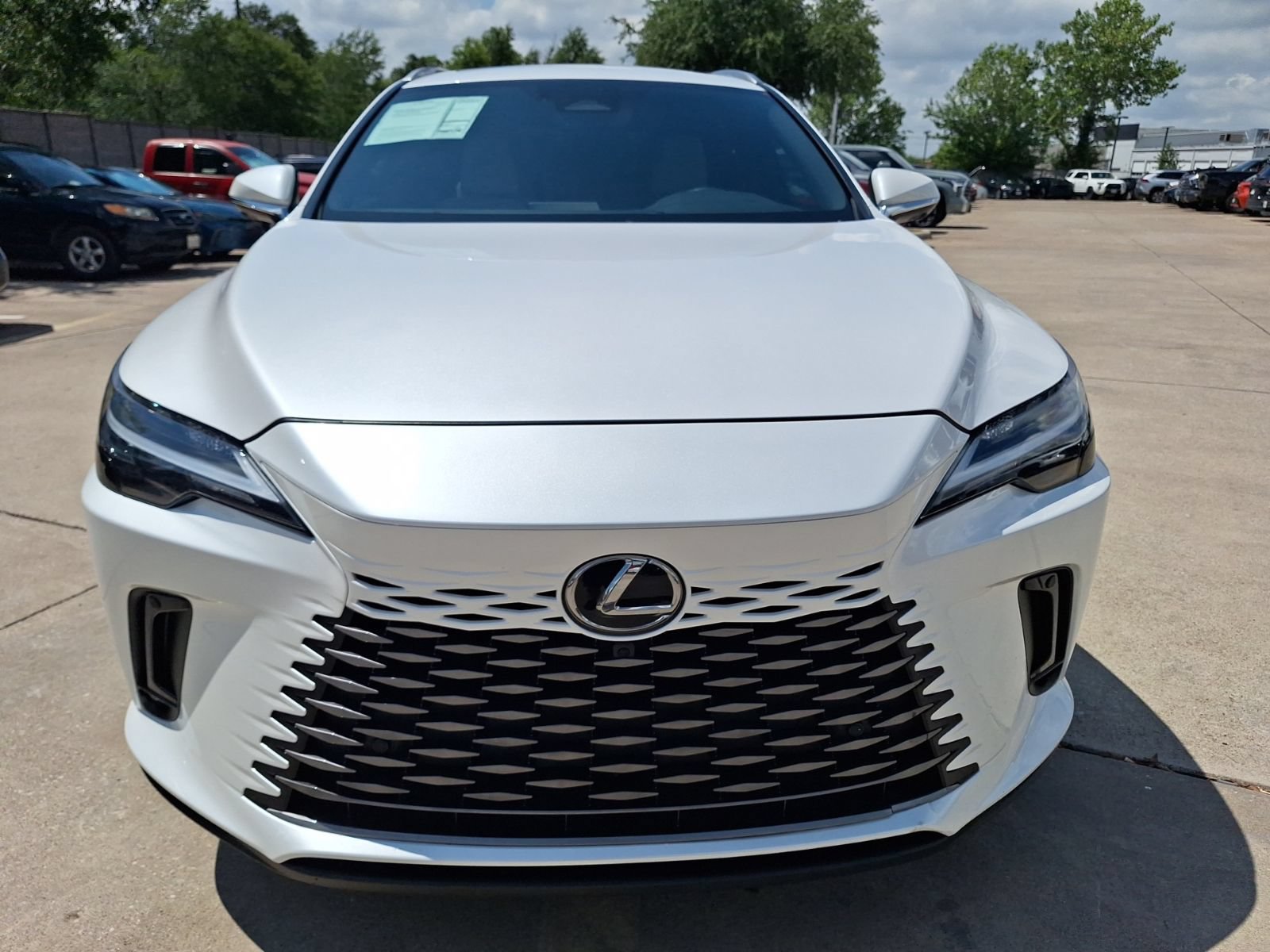 Used 2025 Lexus RX 350 Premium w/ Convenience Package FWD image 9