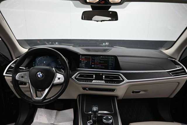 Used 2022 BMW X7 xDrive40i w/ Executive Package AWD/4WD image 15
