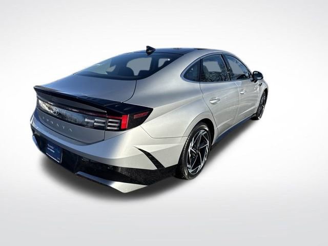 Certified 2024 Hyundai Sonata SEL w/ Convenience Package image 5