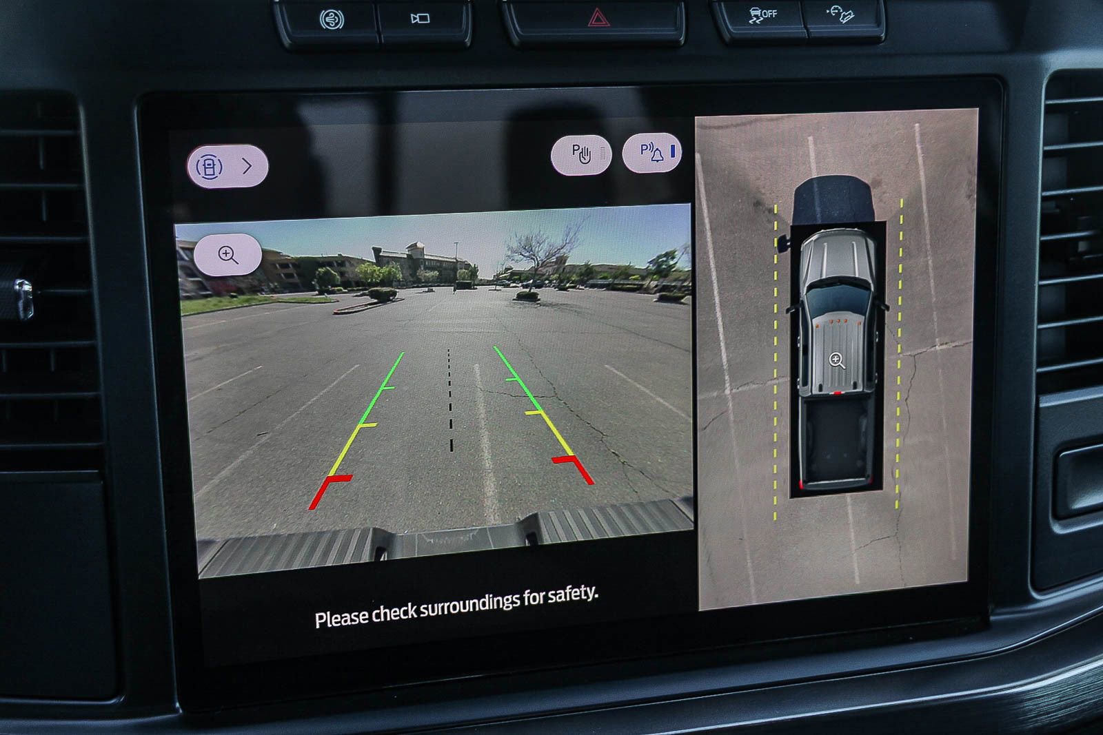 Used 2024 Ford F250 Lariat w/ Chrome Package image 21