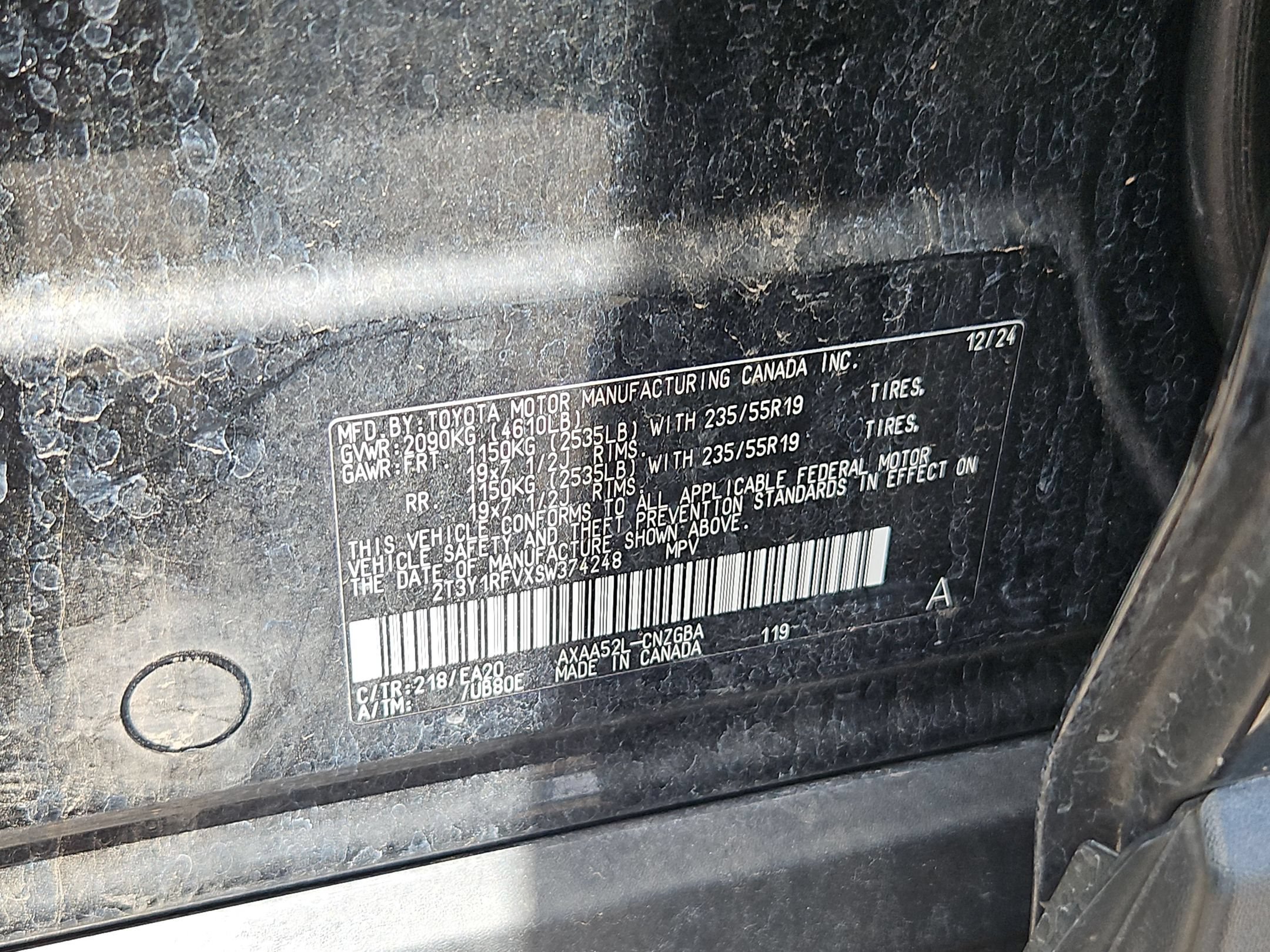 Used 2025 Toyota RAV4 Limited w/ Advanced Technology Package FWD image 28