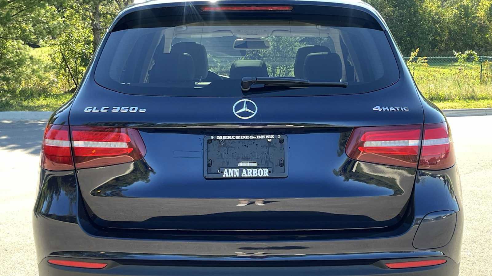 Used 2018 Mercedes-Benz GLC 350e 4MATIC image 19