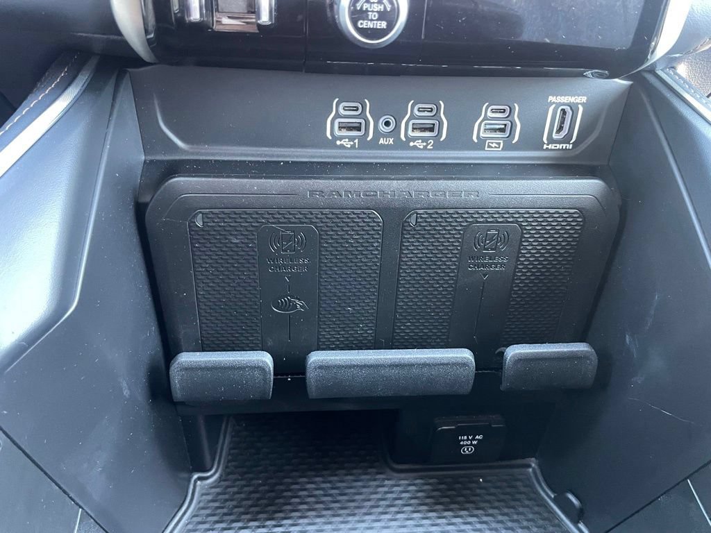 Certified 2025 RAM 1500 Tungsten w/ Off Road Group AWD/4WD image 32