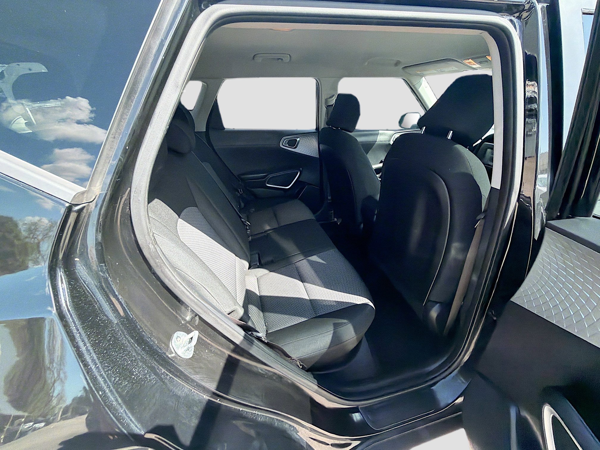 Used 2020 Kia Soul LX image 25