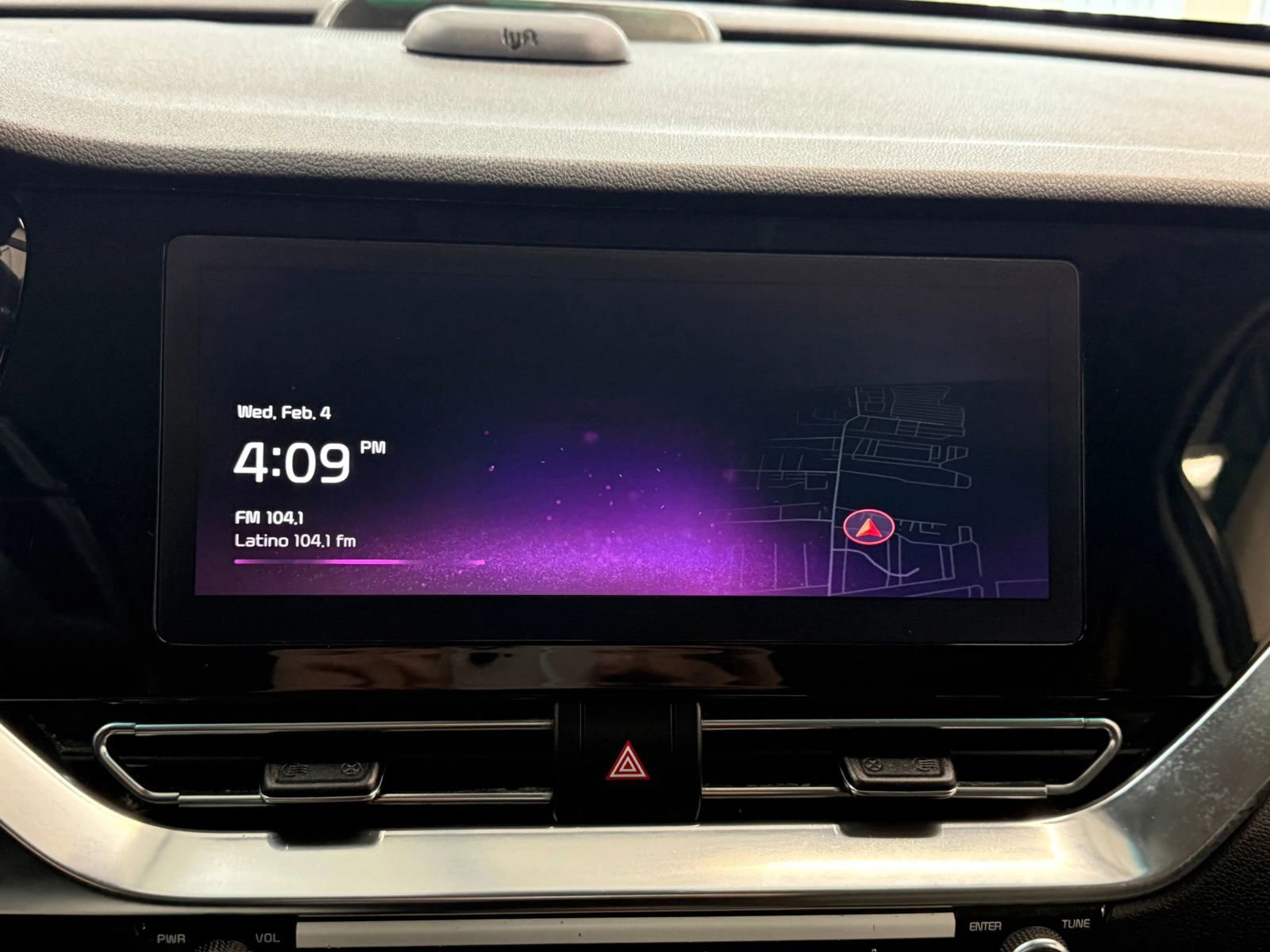 Used 2022 Kia Niro EX w/ Cold Weather Package image 32