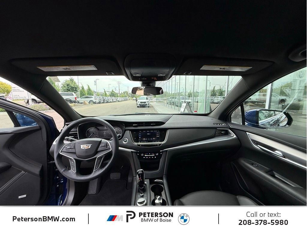 Used 2025 Cadillac XT5 Luxury AWD/4WD image 19