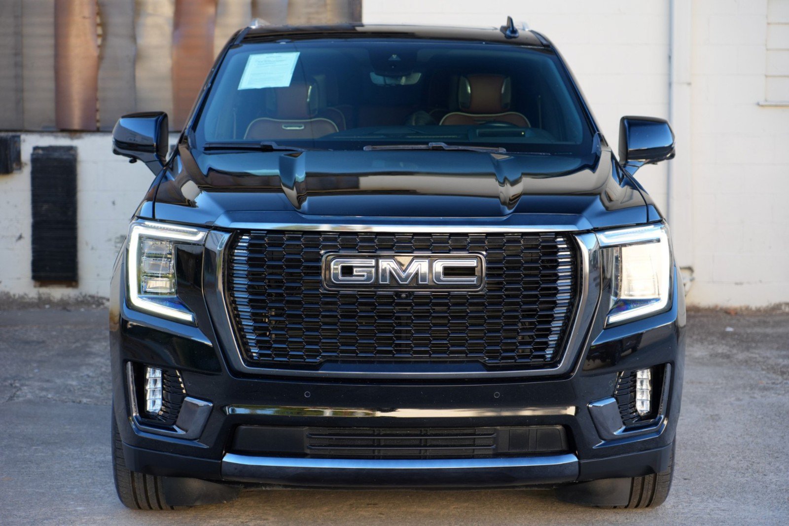 Used 2023 GMC Yukon Denali Ultimate AWD/4WD image 53