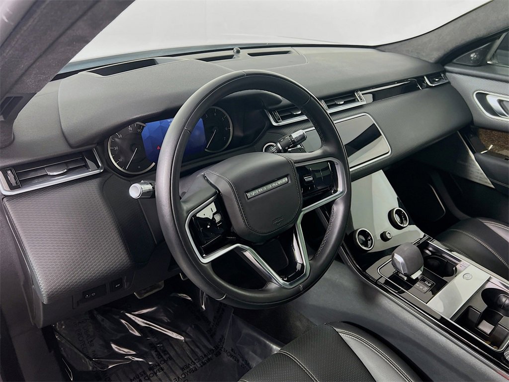 Used 2023 Land Rover Range Rover Velar HST image 9