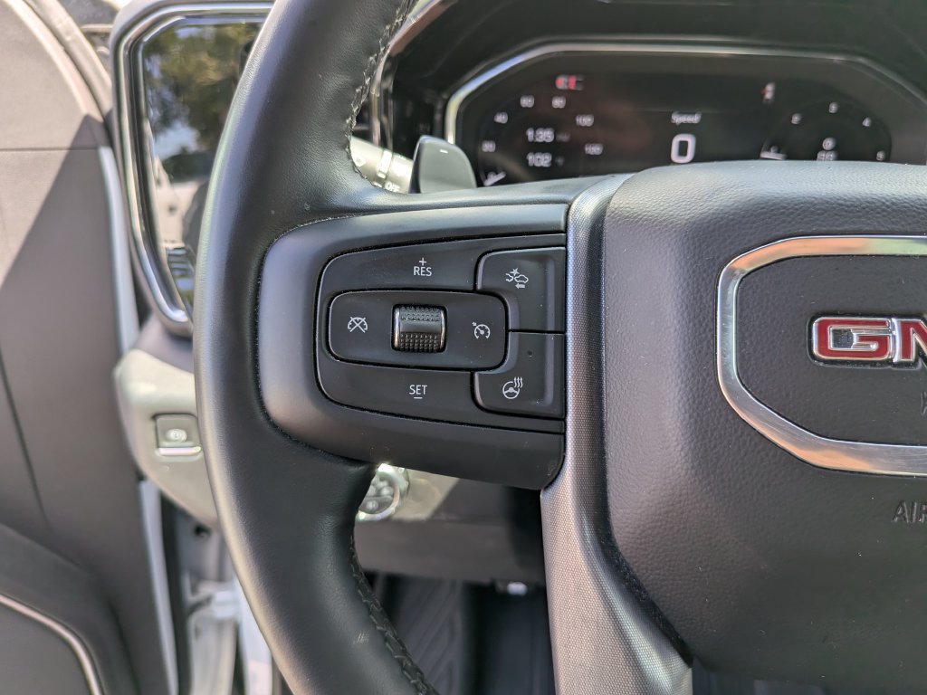 Used 2025 GMC Sierra 1500 SLT w/ SLT Premium Plus Package AWD/4WD image 30