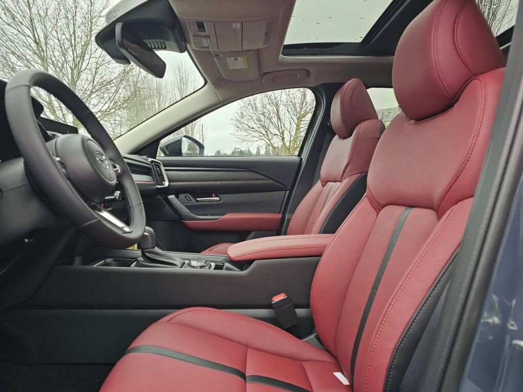 New 2026 MAZDA CX-50 AWD 2.5 Hybrid w/ Cargo Package image 11