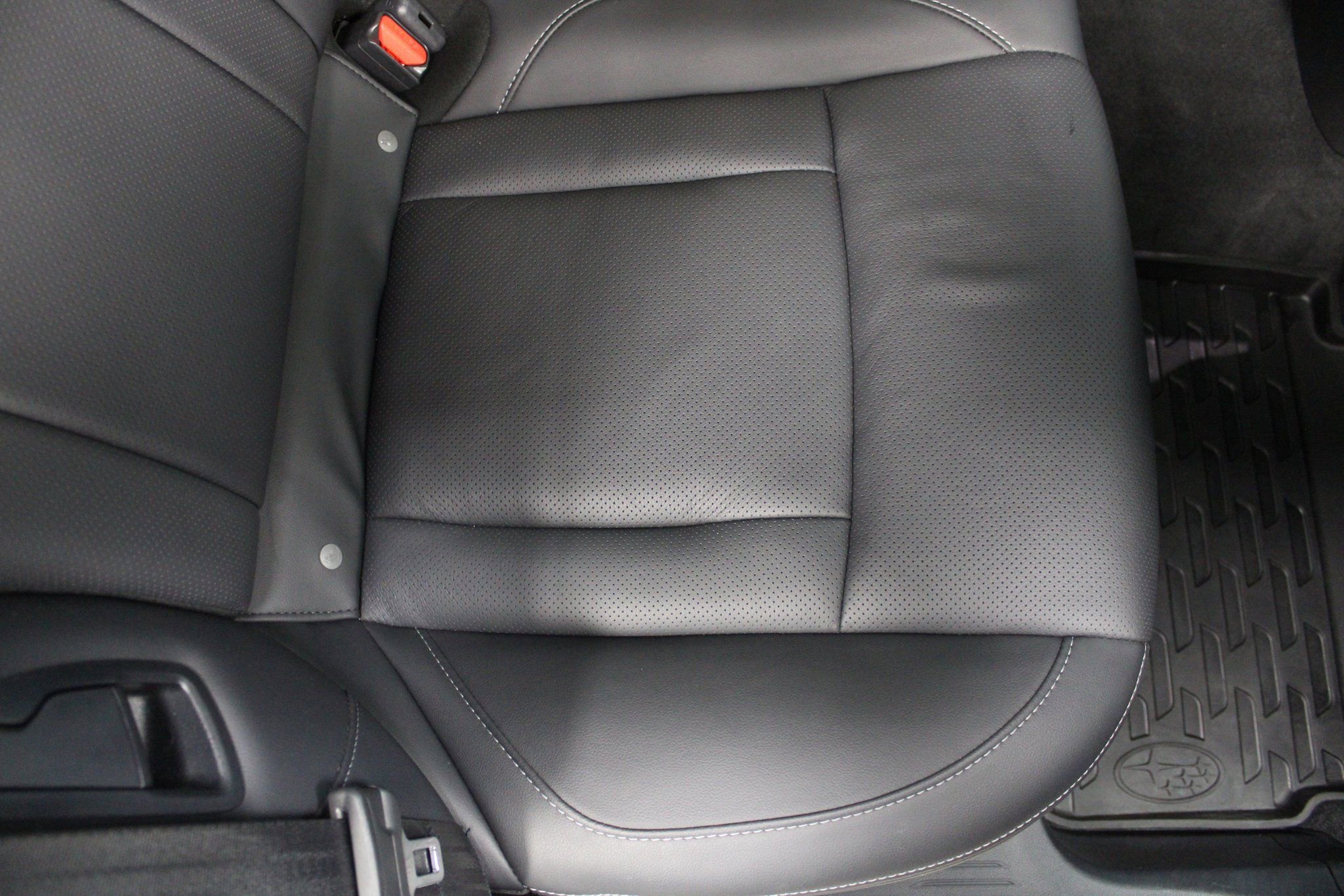 Used 2022 Subaru Outback Limited w/ Popular Package #2 image 26